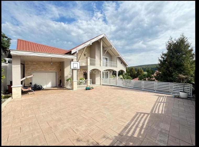 Casa  Premium 6 camere,5 băi, Piscină, saună, 768 mp teren,