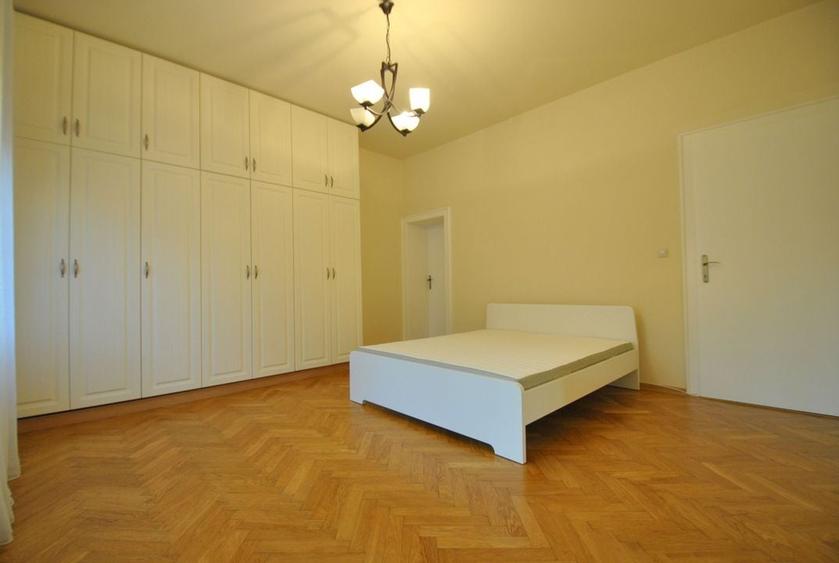 Apartament spatios, in zona Medicinei, la 550 euro - 5