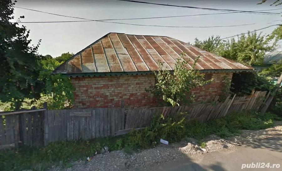 teren intravilan 1193 mp in centrul satului Margineni Neamt cu constructie pe el - 1