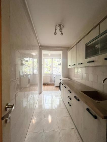 Vanzare apartament 2 camere Pajura metrou Jiului - 6