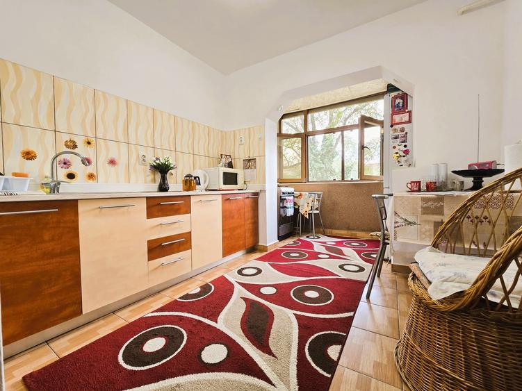 Apartament 3 camere cu BALCON - CARTIER E3 - 2