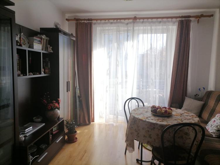 Apartament cu 2 camere decomandat în Bartolomeu Apartament cu 2 camere decomandat în Bartolomeu