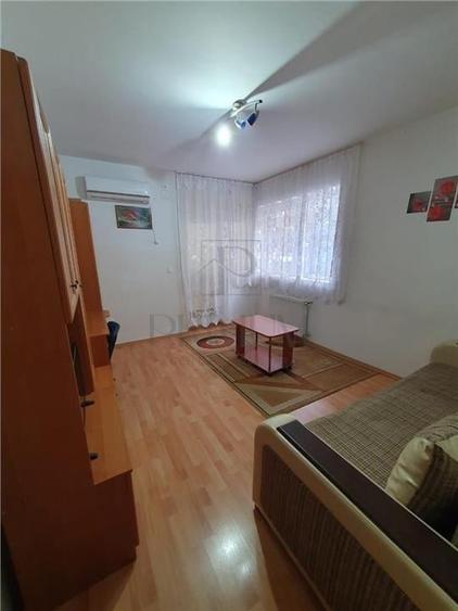 Apartament 1 Camera - Bloc Anvelopat - Decomandat - Clima - Zona Șagului - 1