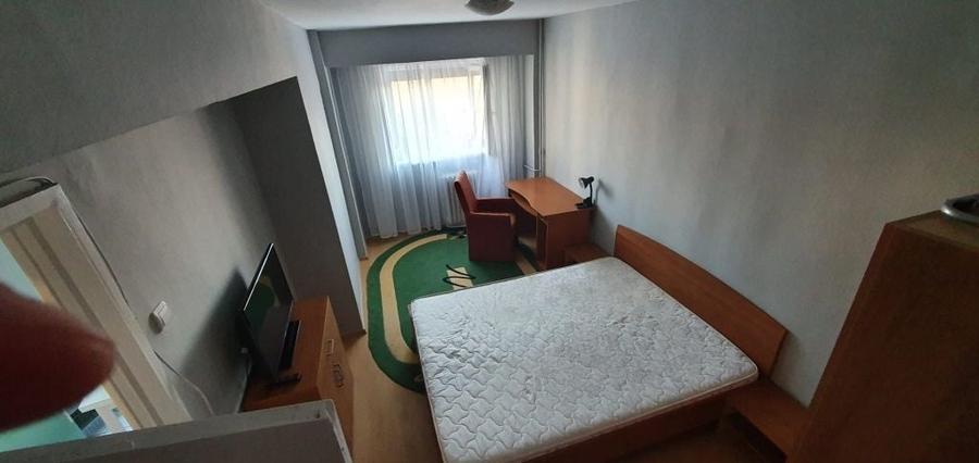 Garsonieră decomandată în Dacia