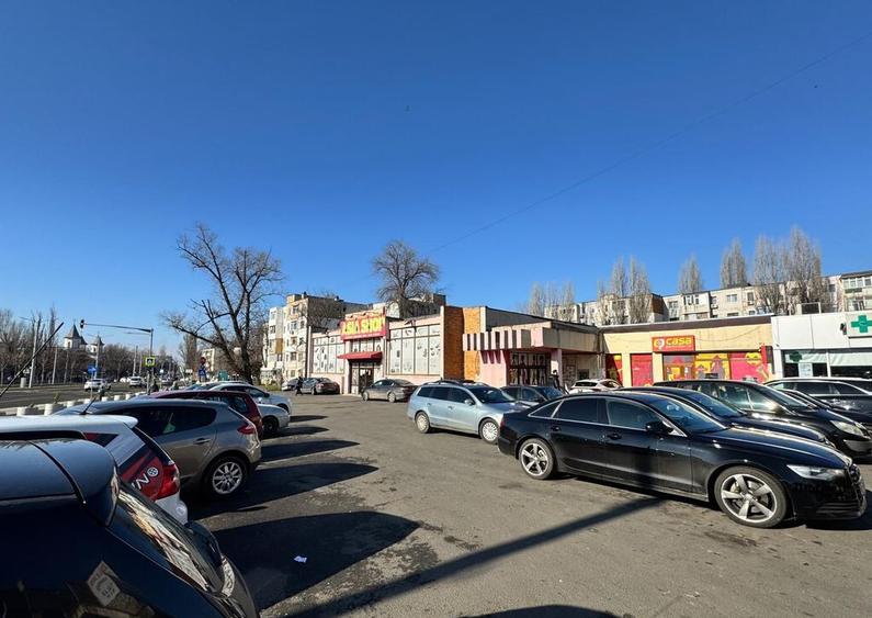 Inchiriem spatiu comercial fost magazin chinezesc - 2