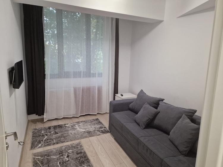 De Inchiriat Apartament 3 camere decomandat G.Enescu cu loc de parcare - 4