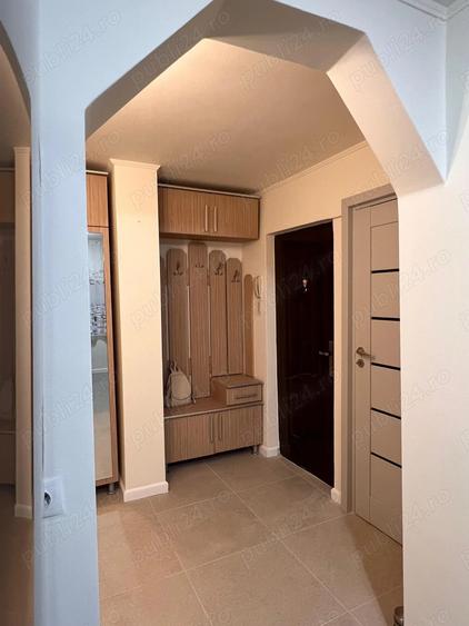 Inchiriez apartament 2 camere - 3