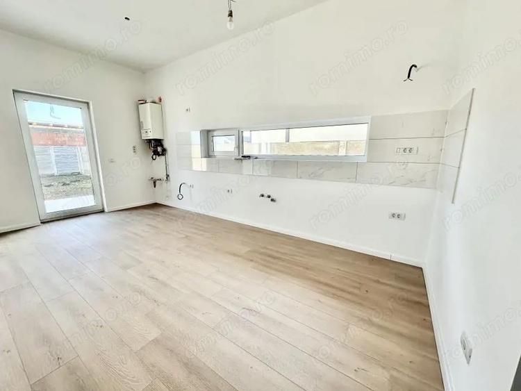 Duplex pe parter cu 3 camere - Mosnita Veche - 3