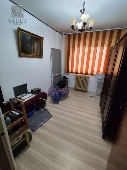 APARTAMENT 3 CAMERE-TRAFIC GREU-ELECTROMAGNETICA-2 BAI-REABILITAT - 12