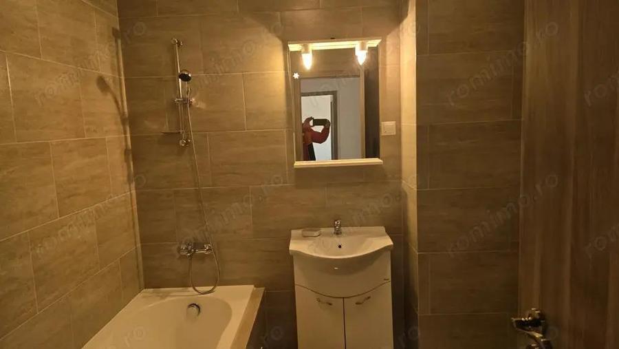 Vand apartament cu 2 camere decomandat, Deva, bloc din 2012, etaj 5, mobilat, Pietroasa - 2