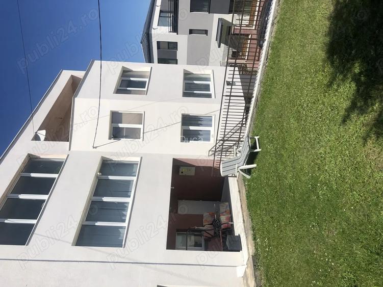 Vand vila de 480 mp, D-P-2E, cu teren de 670 mp Vand vila de 480 mp, D-P-2E, cu teren de 670 mp