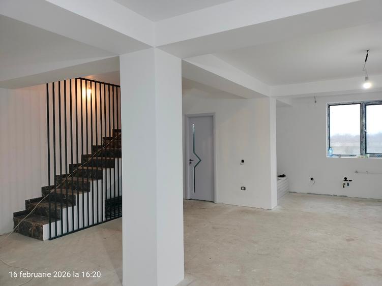 Vilă Balotești, 170 mp, 6 camere, , 3 băi, TVA=0 - 3