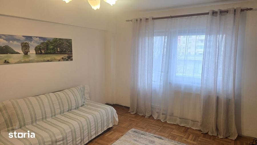 Apartament cu 2 camere decomandat în 22 Decembrie