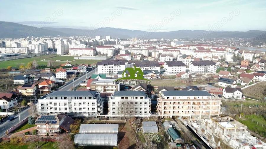 APT. decomandat -2 camere la Parter inalt in BL.Nou-str.Ostroveni - 10