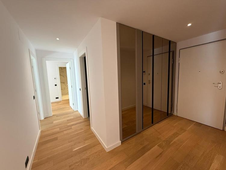 7th floor One Herastrau Towers 4 camere One herastrau Towers etaj 7 - 15