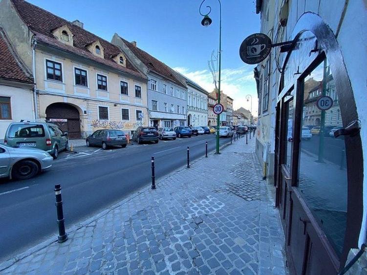 Spatiu comercial de inchiriat la parter in zona centrala - 3