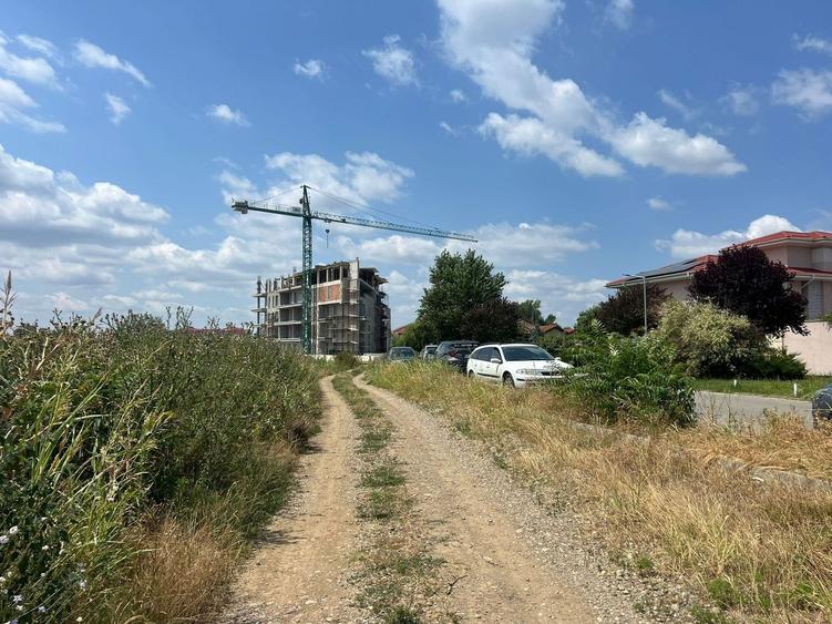 De Vânzare Teren Intravilan – 2.500 mp –3 Deschideri Stradale – PIPERA - 9