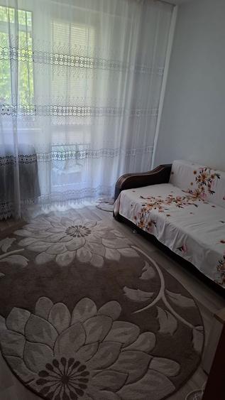 Vand apartament 2 camere - 1