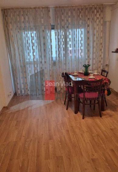 Apartament 3 cam Ion Mihalache Apartament 3 cam Ion Mihalache