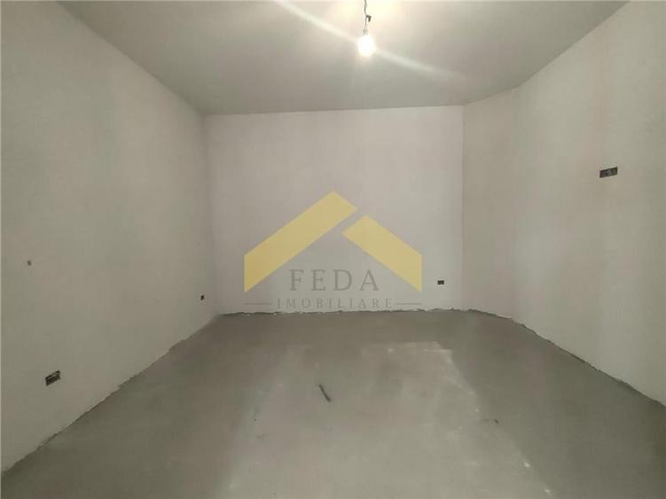 Casa cu 3 camere de vanzare in centrul Aradului - 5