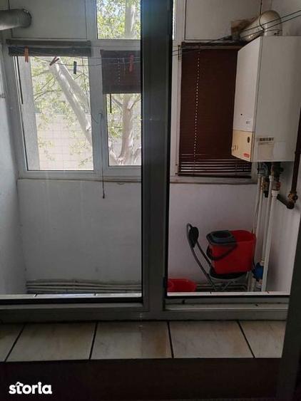 Apartament 3 camere, semidecomandat - 8