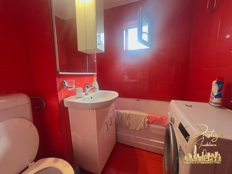 Apartament cu 3 camere de vanzare in zona Lacul Rosu,Rogerius - Oradea - 10