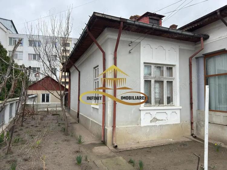 Casa de vanzare in Bacau zona Centrala - 1
