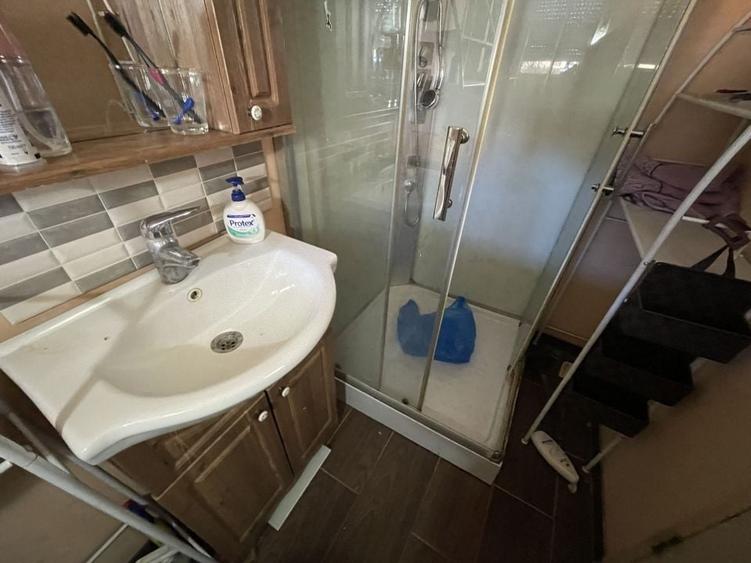 Casa de vanzare in Remetea Mare - 11