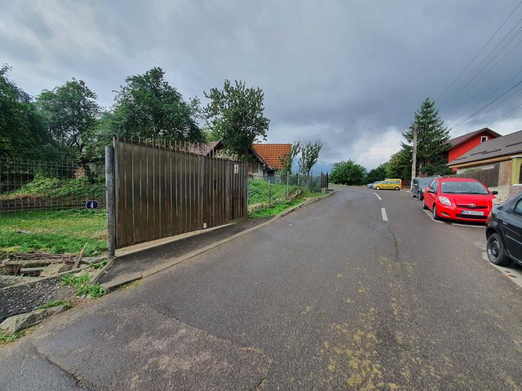 Teren rezidential Tohan, Zarnesti zona de case - 1