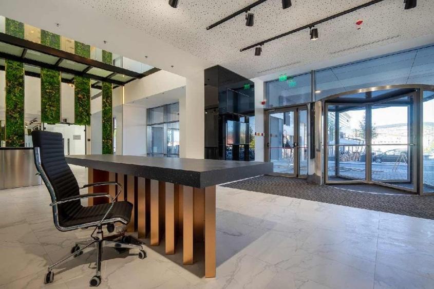 Birouri in cladire office clasa A! - 5