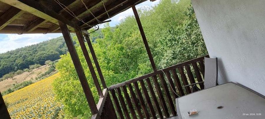 casa cu etaj de vanzare . - 4