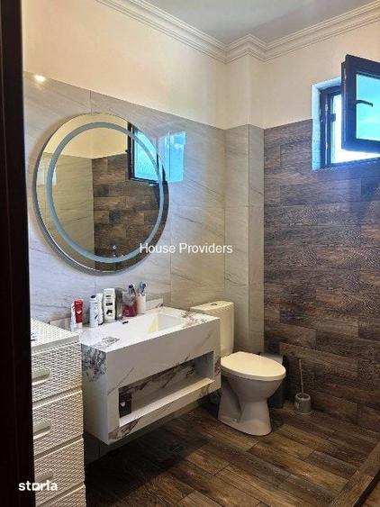 Casă cu 4 camere cu Teren 307 Mp în Central