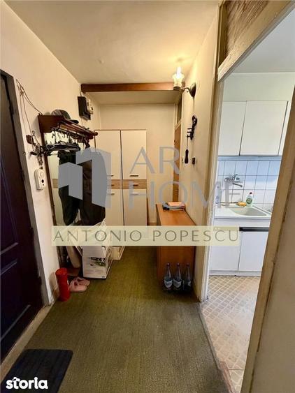 Apartament cu 2 camere semidecomandat în Gheorghe Doja
