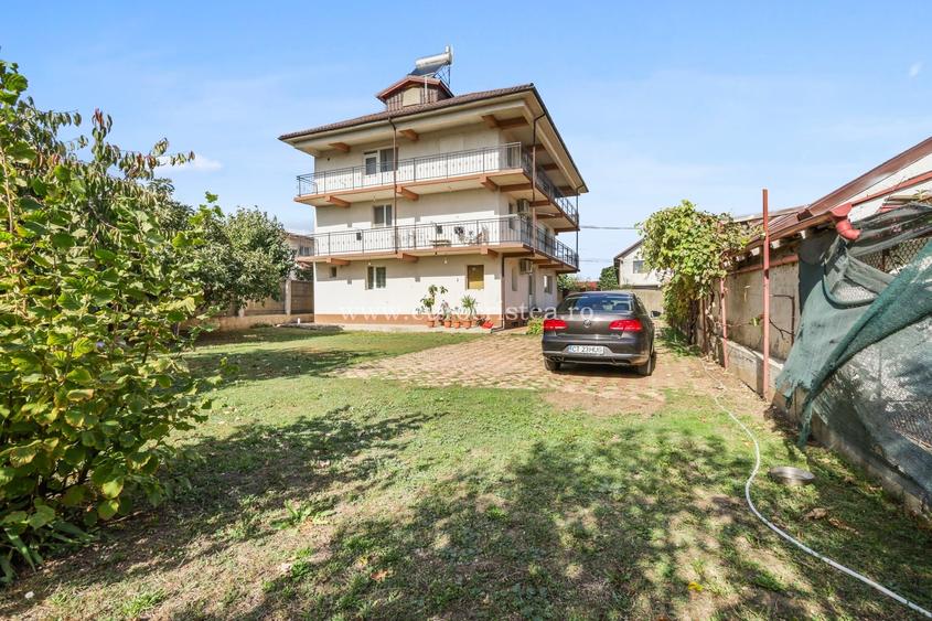 Casă cu 4 camere cu Canalizare în Vest