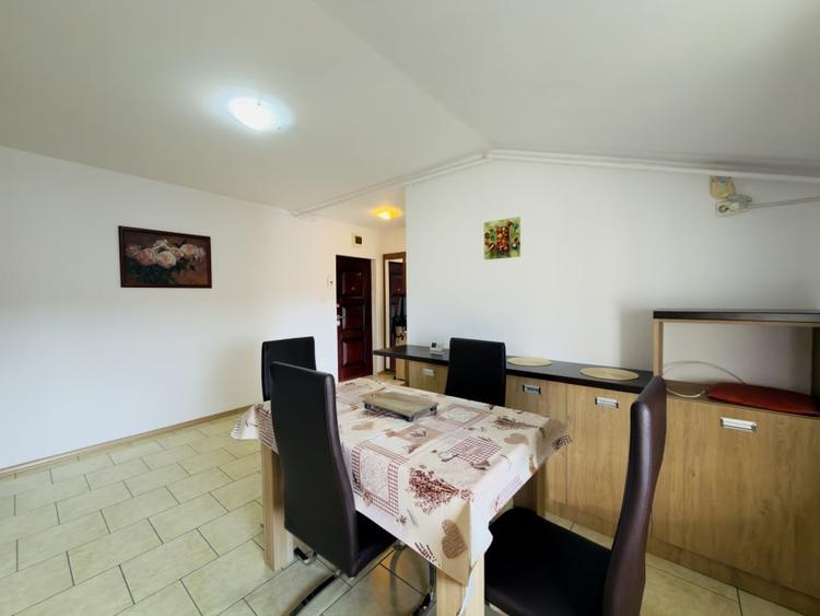 Apartament cu 3 camere semidecomandat, mobilat în Șagului