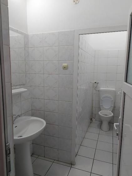 Birou, de 44 mp, în Tomis III
