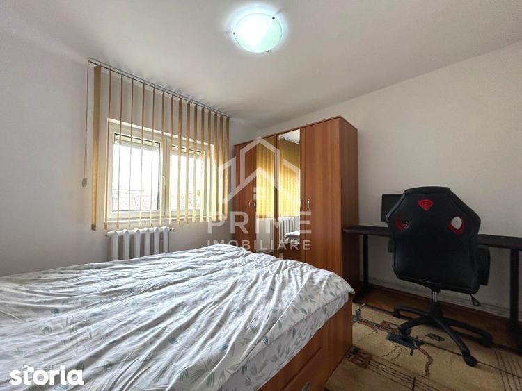 De inchiriat - Apartament decomandat, etaj 3/4 - zona Sub Stadion - 3