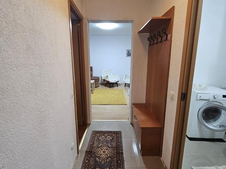 Garsonieră decomandată, mobilată în Otopeni