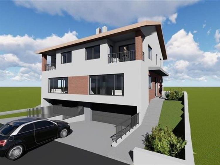 Duplex cu 5 camere cu Canalizare în Dâmbul Rotund