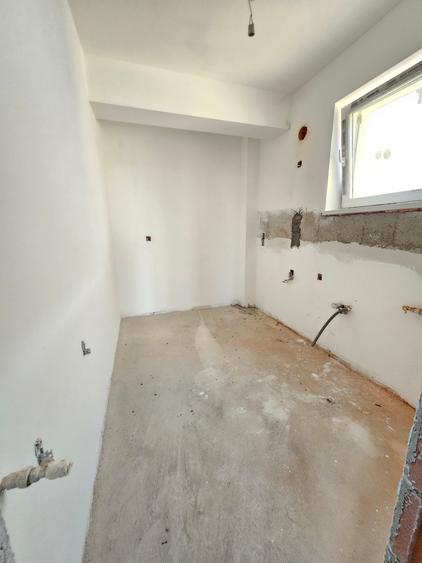 Apartament cu 2 camere decomandat în Chitila