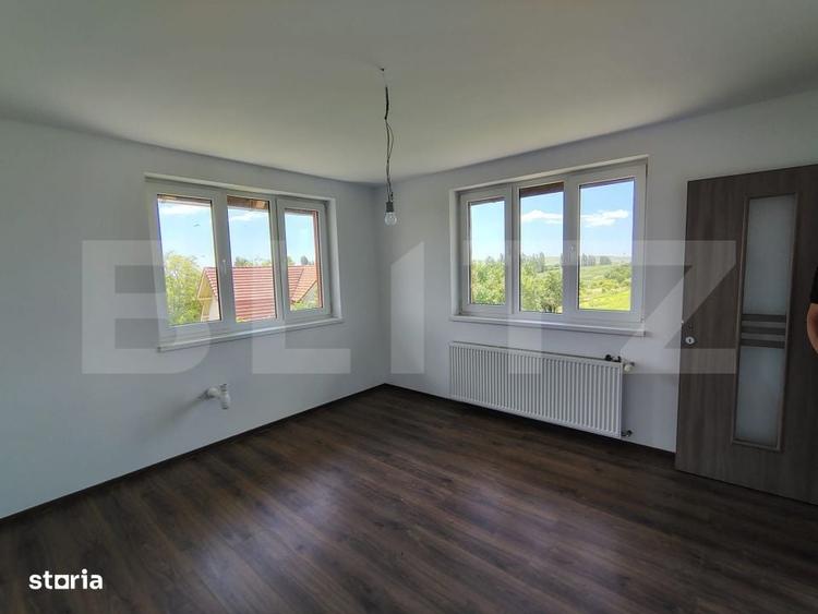 Casă cu 4 camere în Ceanu Mic