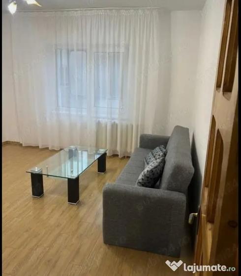 Apartament cu 3 camere decomandat în Obcini