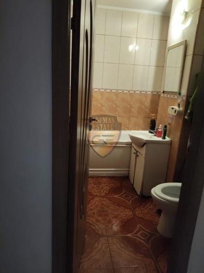 Apt 2 camere, DACIA, 52.12 mp parter, balcon, centrala gaze - 3