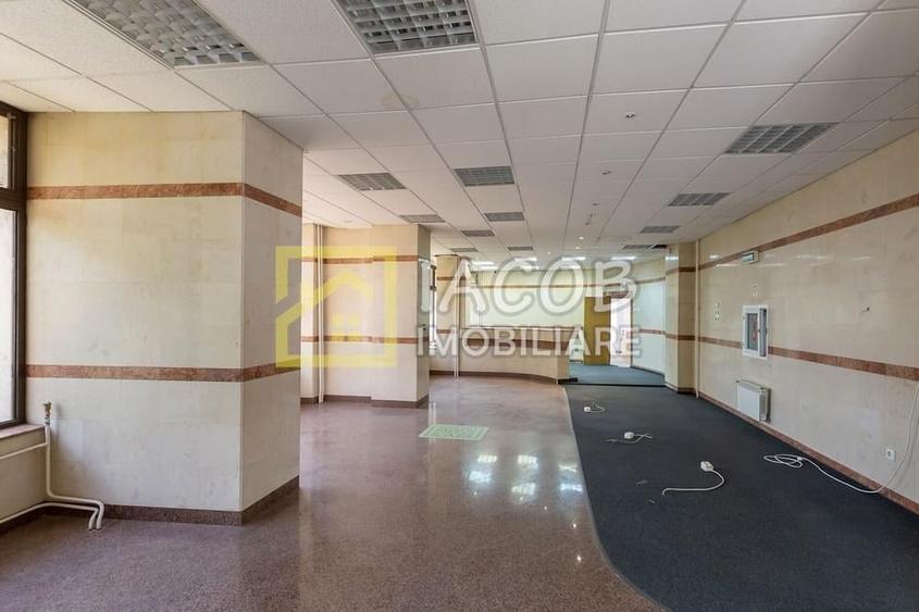 Spatiu comercial P+1, Buhusi, central, jud Bacau - 14