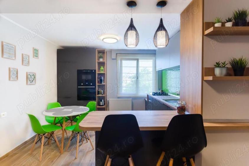 Proprietar vand apartament 3 camere renovat zona Marasti, bloc turn - 8