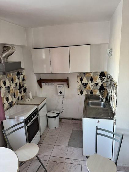 Zona Racitor langa Scoala Centrala - 9