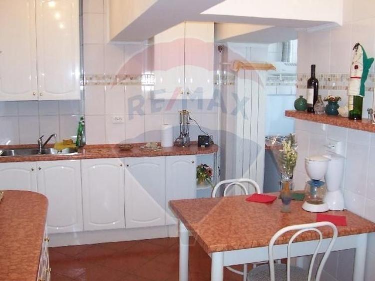 INCHIRIERE /Apartament premium cu 3 camere |/30 mp /Bd. Unirii 61 - 7