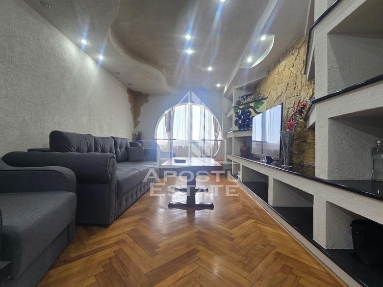 Apartament 3 camere decomandat, 88 mp, etaj 4/4 - 10