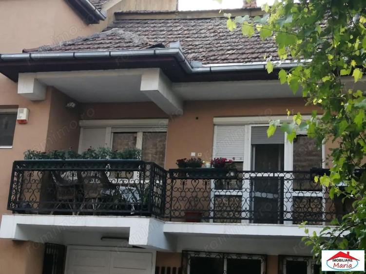 Casa cu spatii comerciale si locuinta zona centrala - 4