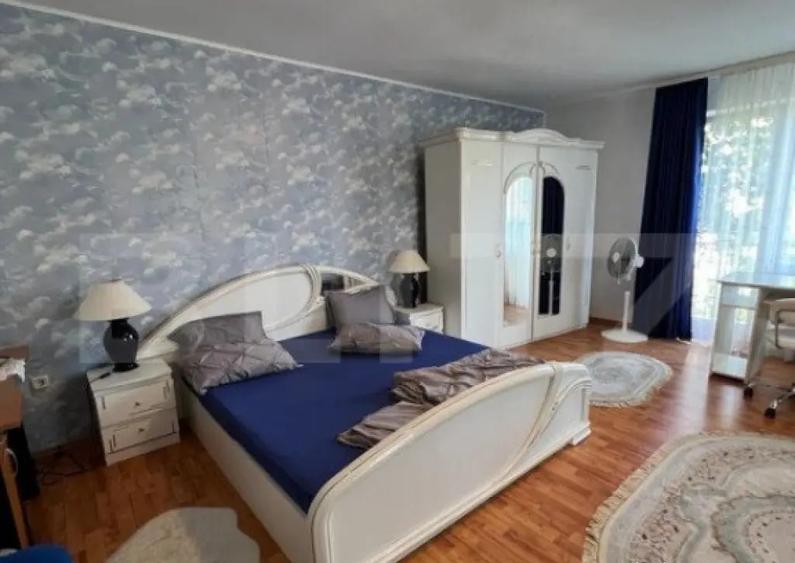 Casa pe strada Corvinilor cu trei apartamente - 10